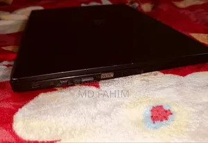 Laptop 8GB Intel Core i3 SSHD (Hybrid) 500GB
