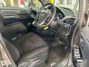 Toyota Noah 2021 Brown