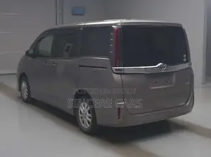 Toyota Noah 2021 Brown