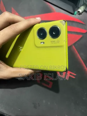 Motorola Moto G85 128 GB Yellow