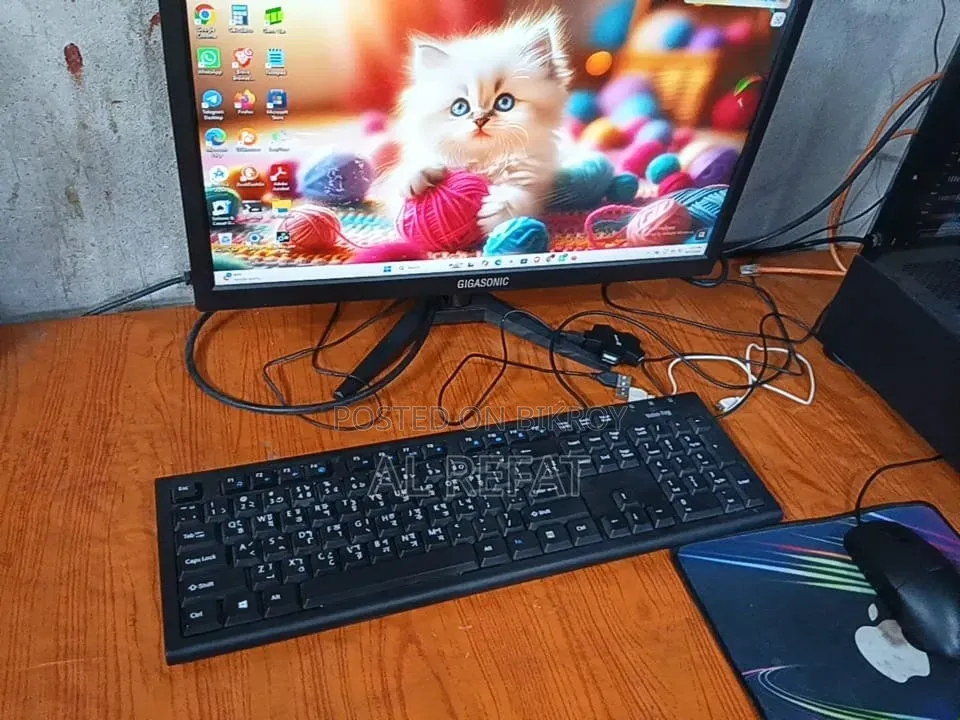 Desktop Computer Gigabyte 8GB AMD Ryzen 5 SSD 128GB
