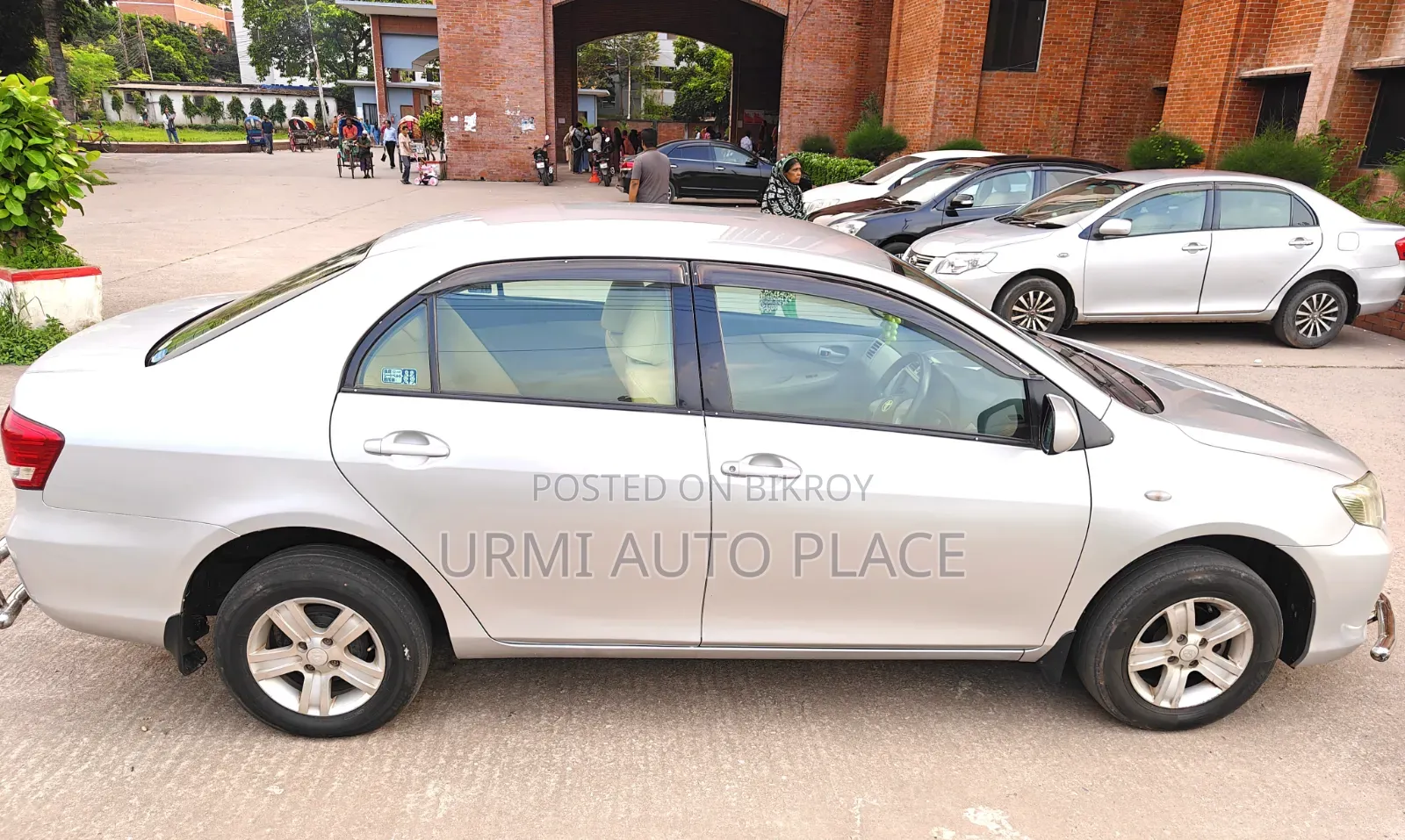 Toyota Axio 2009 Silver