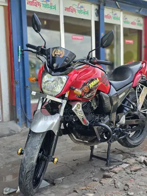 Yamaha FZ 2016 Red