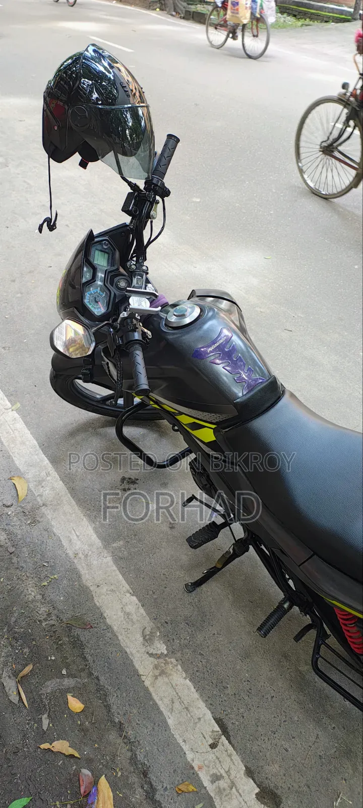 হোন্ডা লিভো ২০২৫ ব্ল্যাক