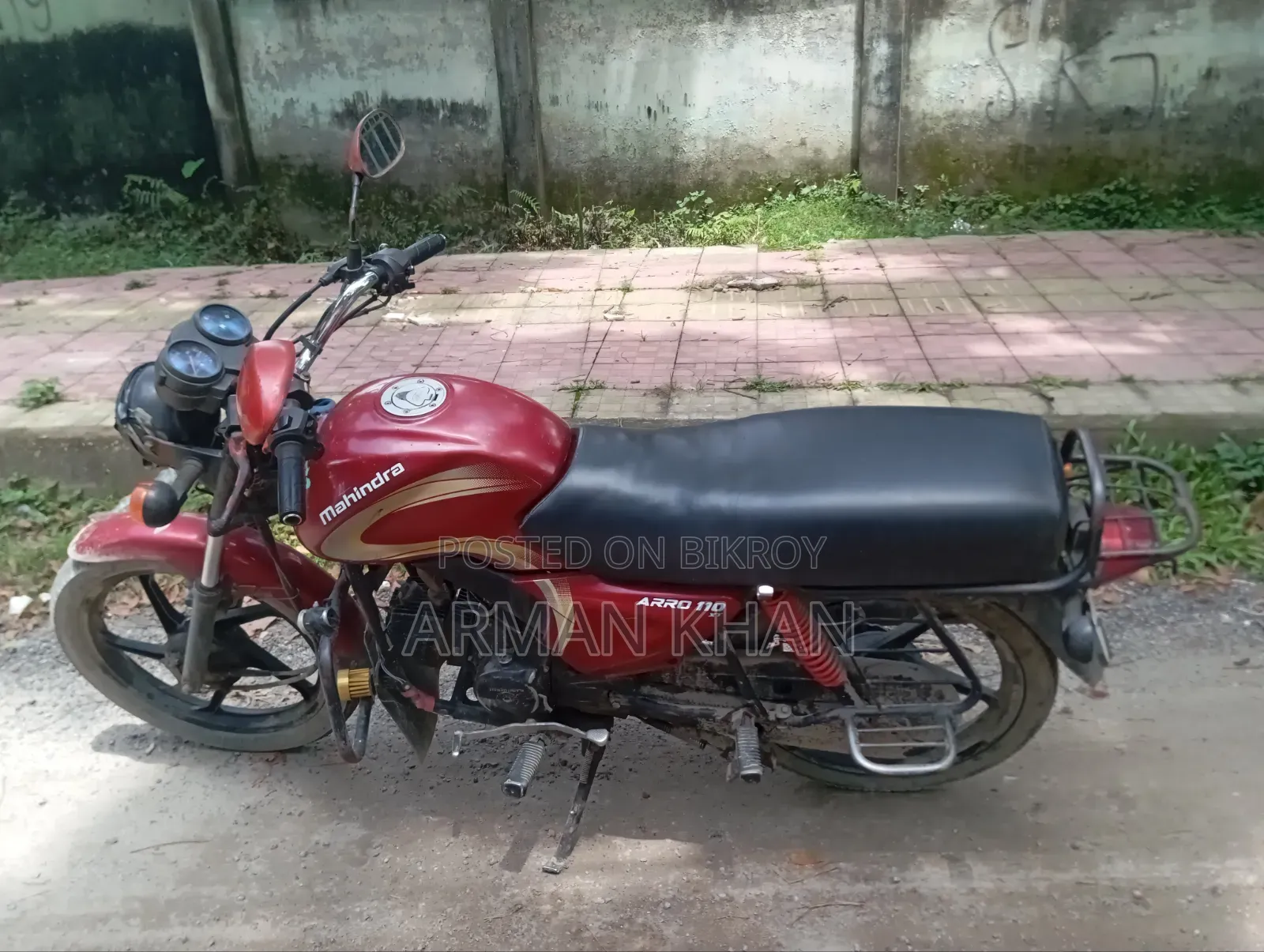 Mahindra Duro 2015 Red