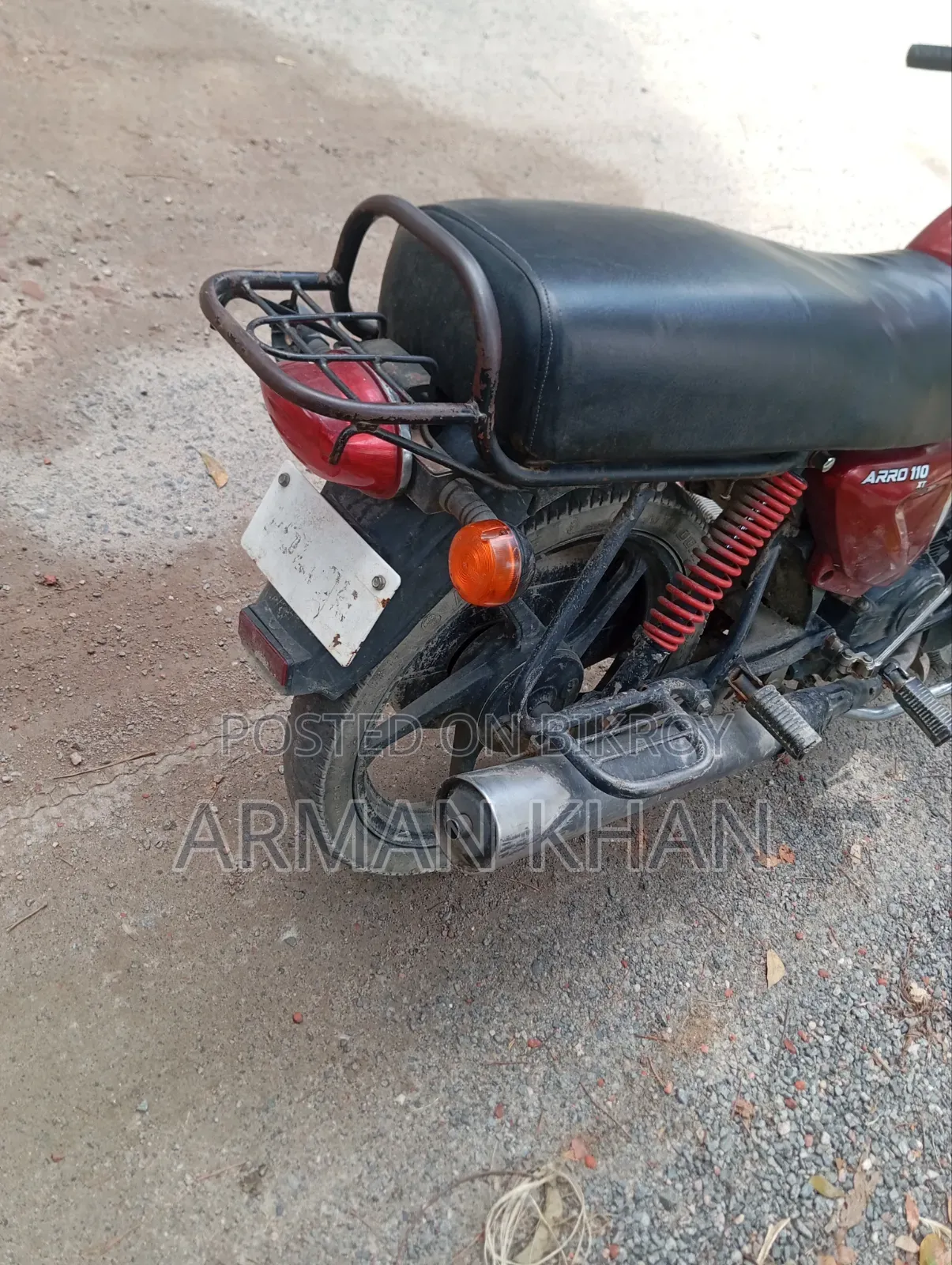 Mahindra Duro 2015 Red