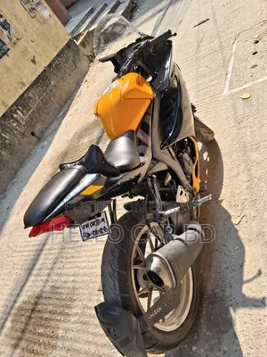 Suzuki GSX-R150 2019 Yellow