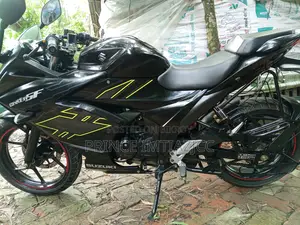 Suzuki Gixxer SF 2024