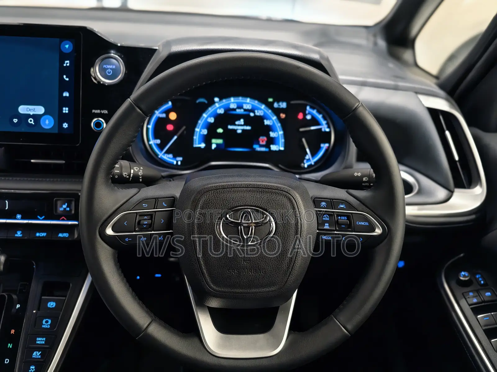 Toyota Voxy 2022 Pearl