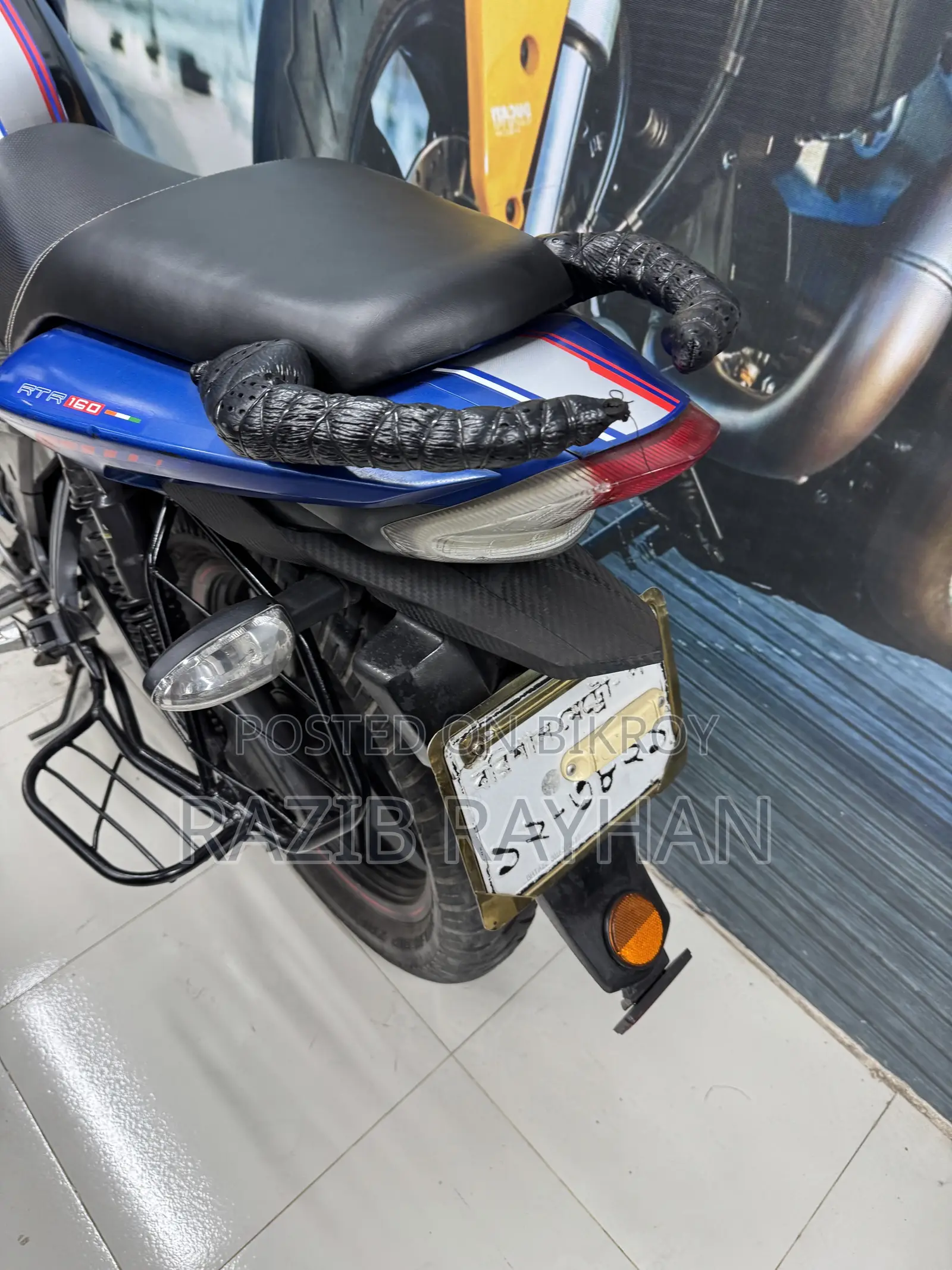 টিভিএস অ্যাপাচি আরটিআর ১৬০ টুভি ২০২২ নীল