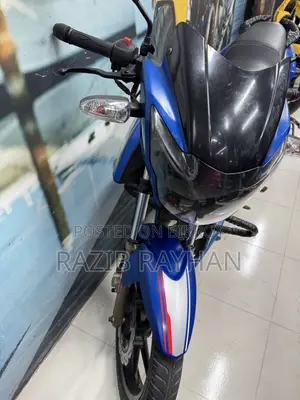 টিভিএস অ্যাপাচি আরটিআর ১৬০ টুভি ২০২২ নীল