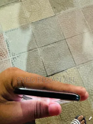 অ্যাপল আইফোন এসই (২০২০) ৬৪ জিবি ব্ল্যাক