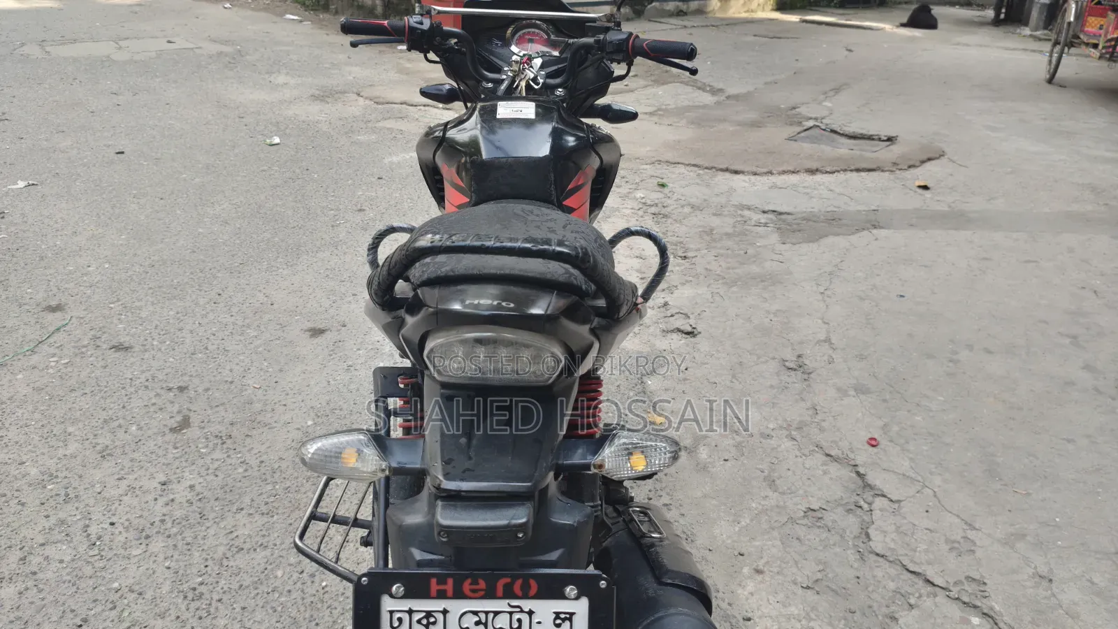 Hero Hunk 2021 Black