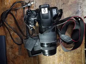 Amr Ei Camera Ta Emergency Korane Sel Korte Hoche. Camera Kono Kechui
