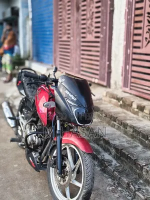 Bajaj Pulsar 150 2012 Red