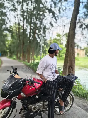 Bajaj Pulsar 150 2012 Red