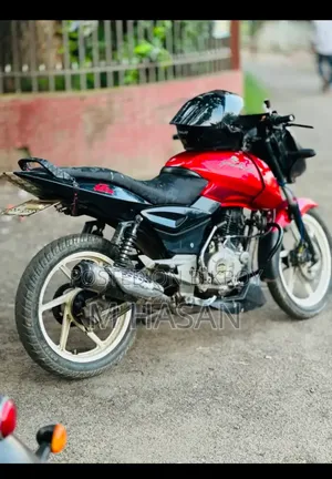 Bajaj Pulsar 150 2012 Red