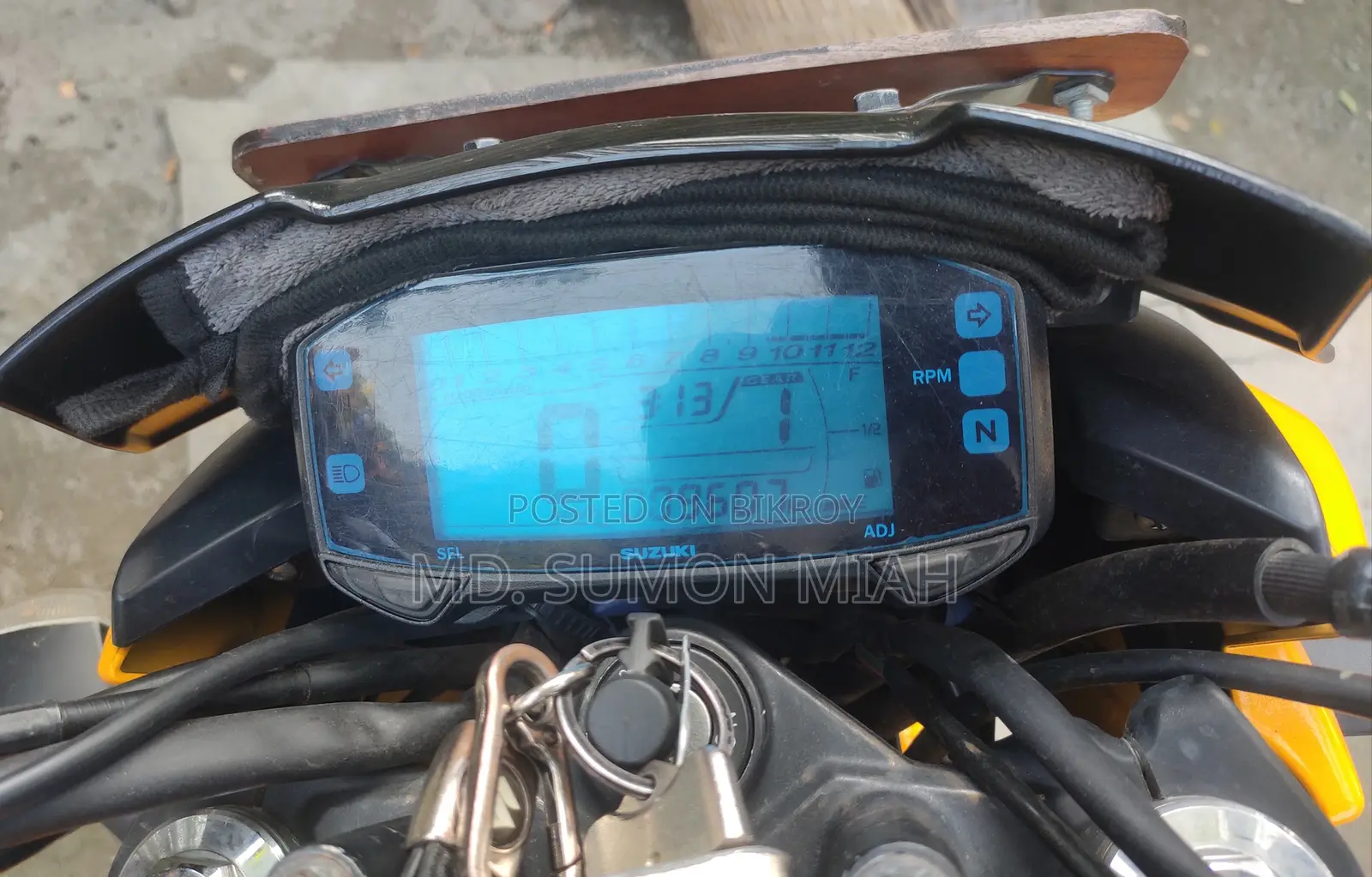 Suzuki Gixxer 2024 Yellow