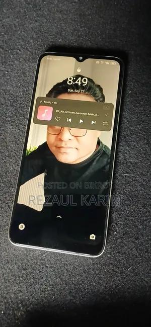 রিয়েলমি ভি৩০ ১২৮ জিবি রোজ গোল্ড