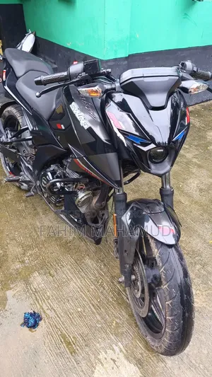 Bajaj Pulsar N160 2024 Black