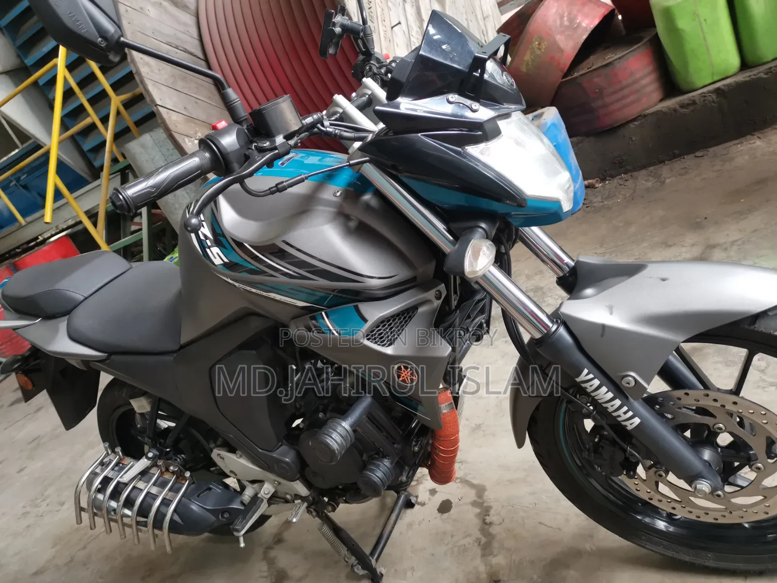 ইয়ামাহা এফজেডএস ভি২ ২০২৫ গ্রে