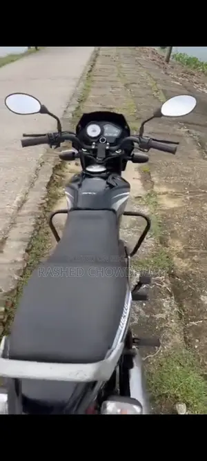 TVS Metro 2022 Black