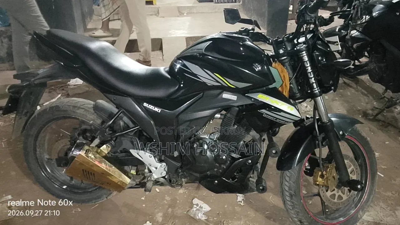 সুজুকি জিক্সার ২০২০ ব্ল্যাক