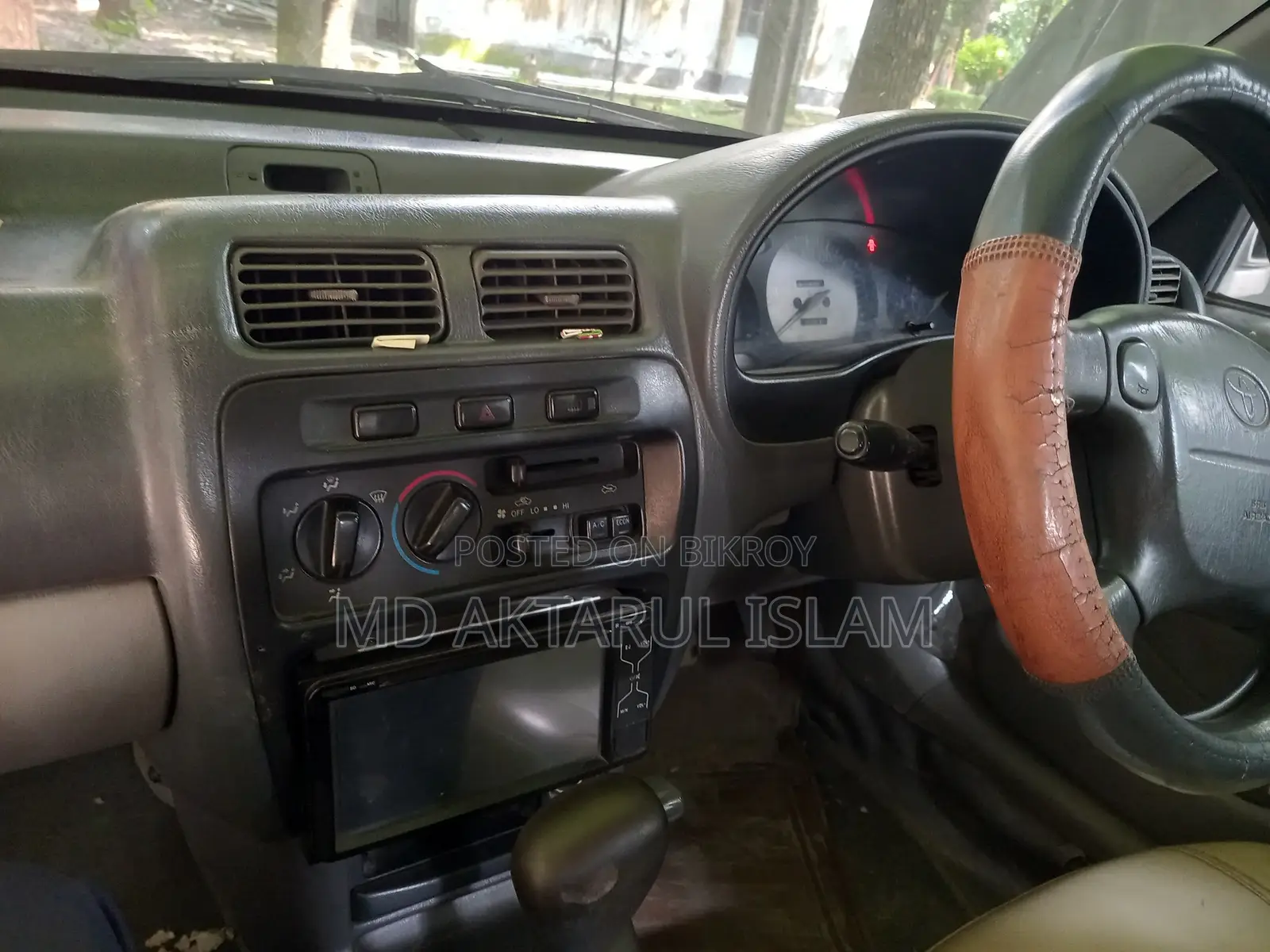 টয়োটা স্টারলেট ১৯৯৬ সিলভার
