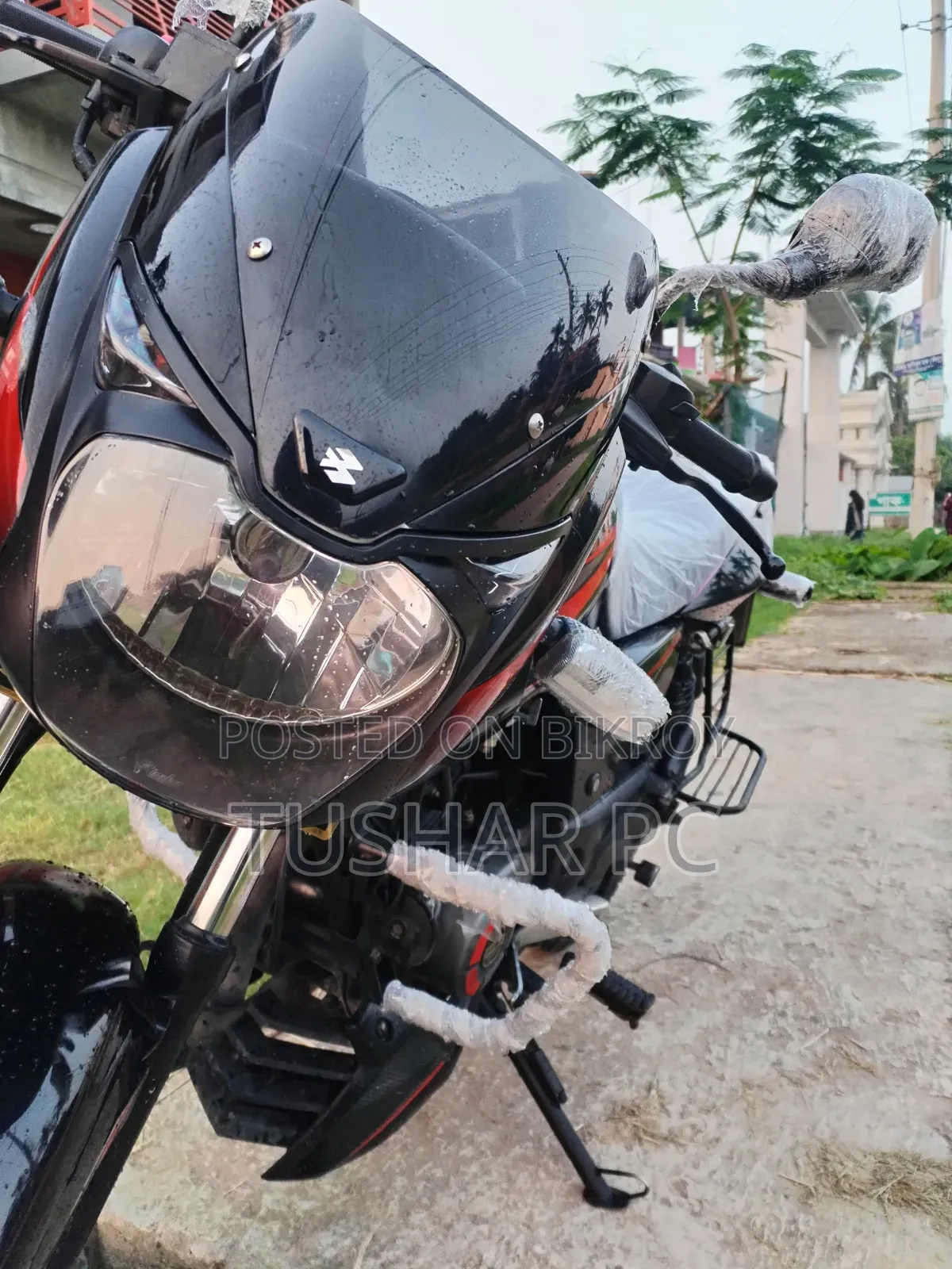 New Bajaj Pulsar 150 2020 Black