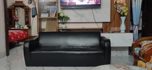 Sofas sell