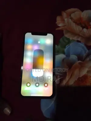 অ্যাপল আইফোন এক্সএস ৬৪ জিবি গোল্ড