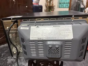 Microwave Oven With Grill
