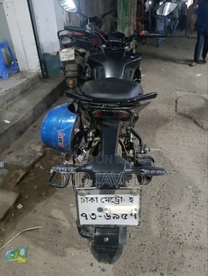 নতুন হিরো এক্সট্রিম ১২৫আর ২০২৫ কালো