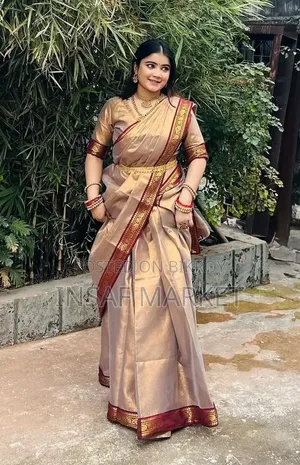 পূজা হিট লামা শাড়ি উইথ ব্লাউজ পিস