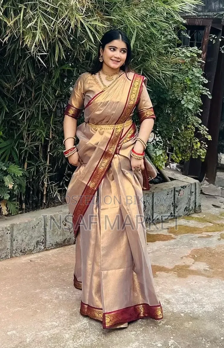 পূজা হিট লামা শাড়ি উইথ ব্লাউজ পিস