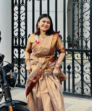 পূজা হিট লামা শাড়ি উইথ ব্লাউজ পিস
