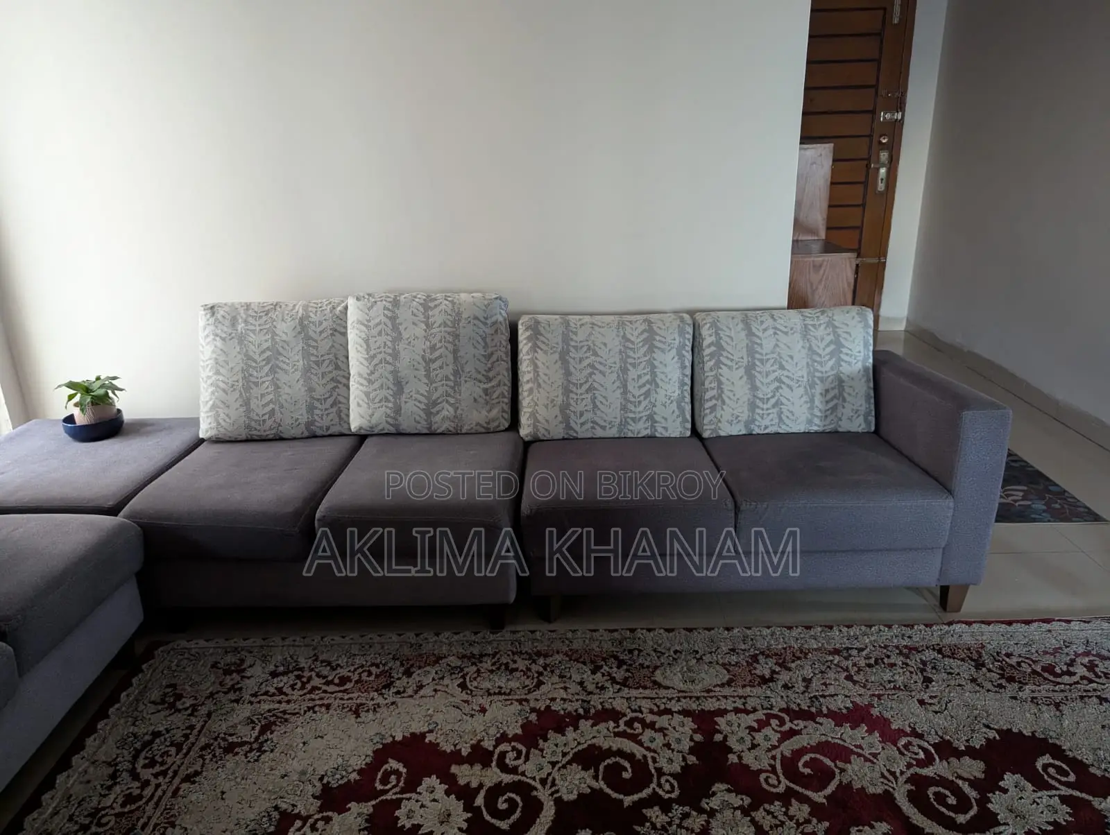 Hatil Sofa for Sell