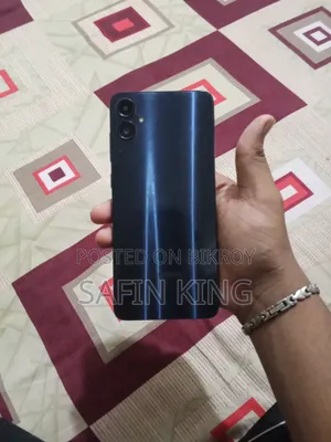 স্যামসাং গ্যালাক্সি এ০৫ ১২৮ জিবি ব্ল্যাক