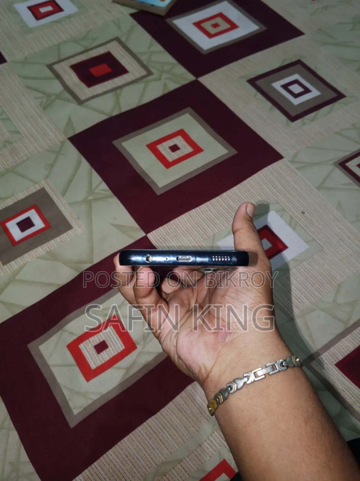 স্যামসাং গ্যালাক্সি এ০৫ ১২৮ জিবি ব্ল্যাক