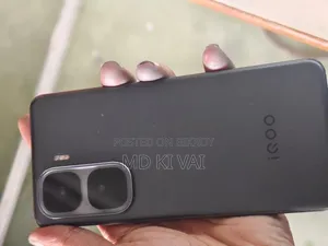 নতুন আইকিউও নিও১১ ২৫৬ জিবি ব্ল্যাক