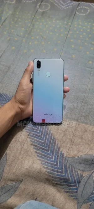 Vivo Y11 32 GB Blue