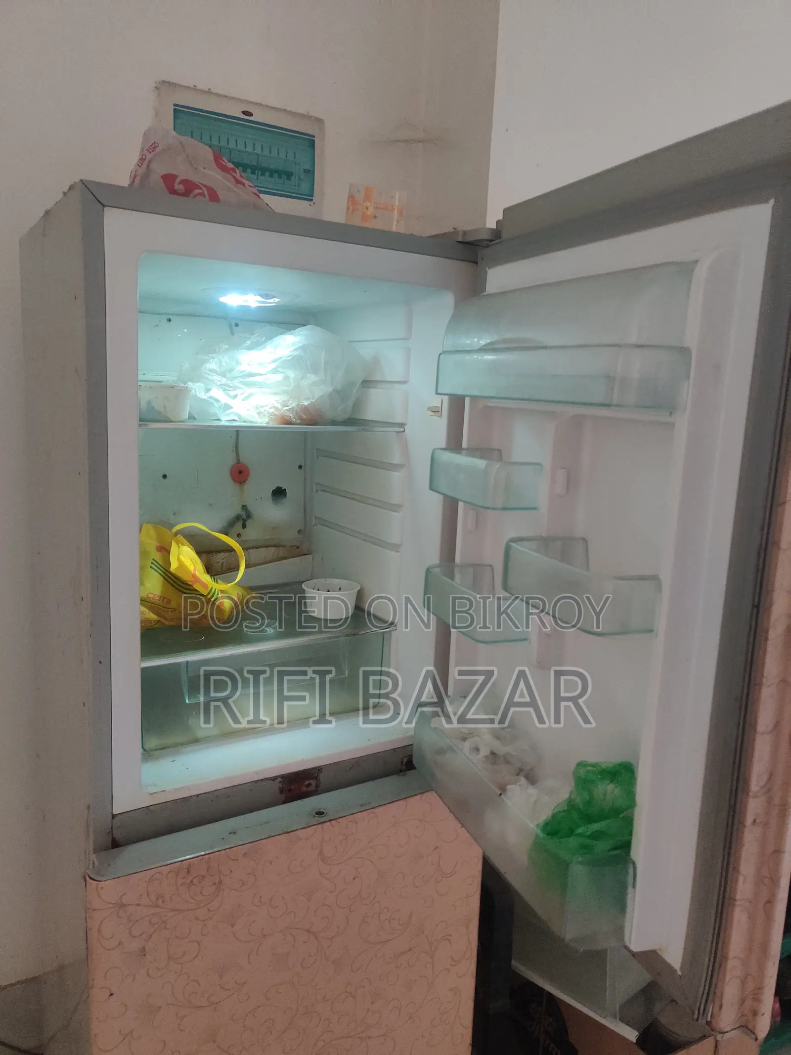 রেফ্রিজারেটর