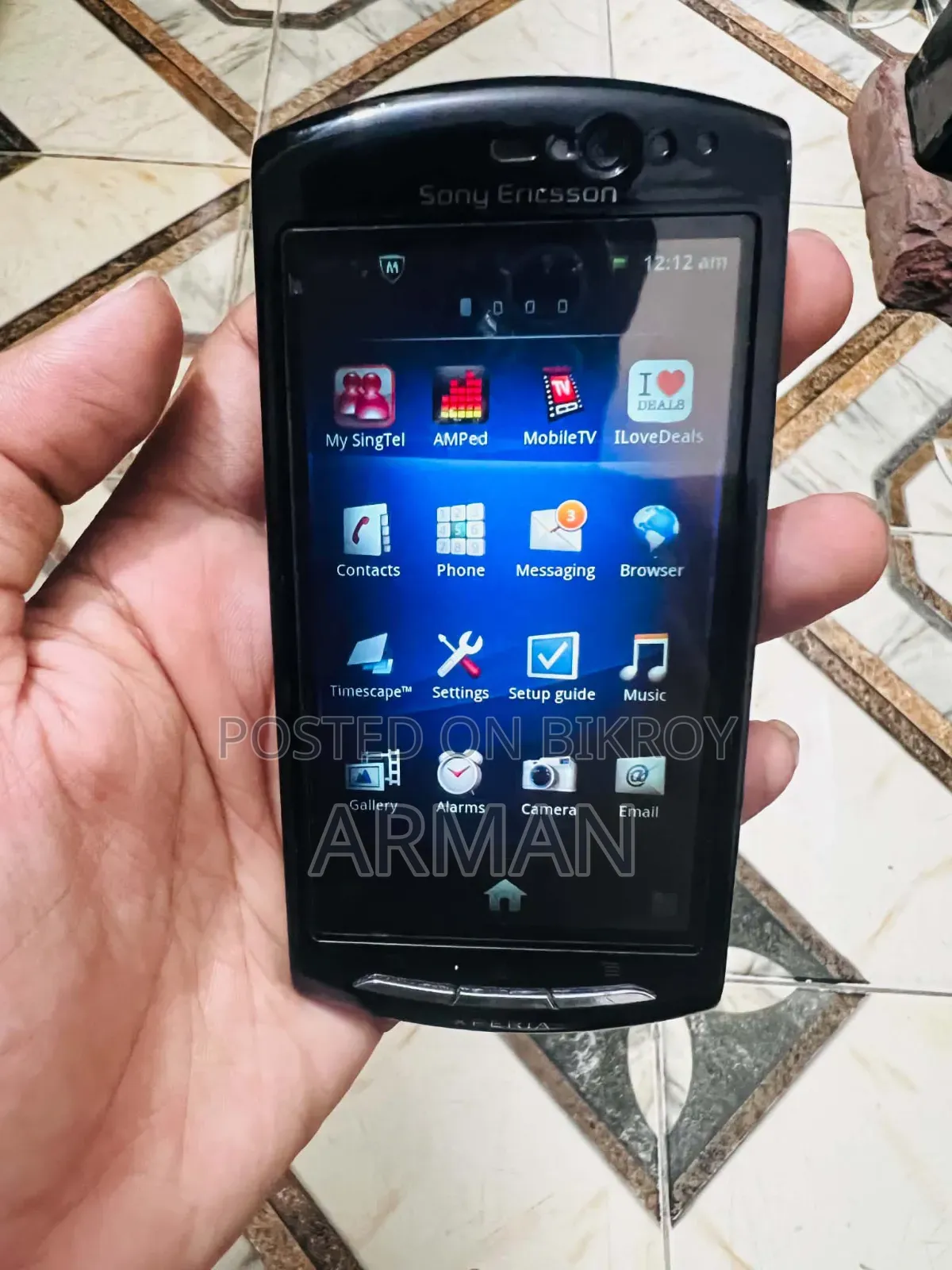 Sony Ericsson BRAVIA S004 Black