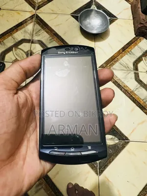 Sony Ericsson BRAVIA S004 Black
