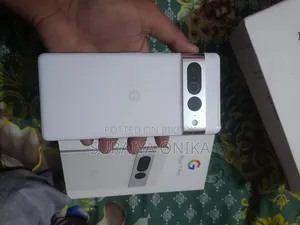 গুগল পিক্সেল ৭ প্রো ১২৮ জিবি হোয়াইট