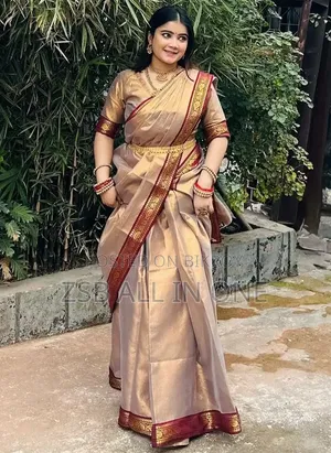 Hit Lama Saree With Blouse Piece