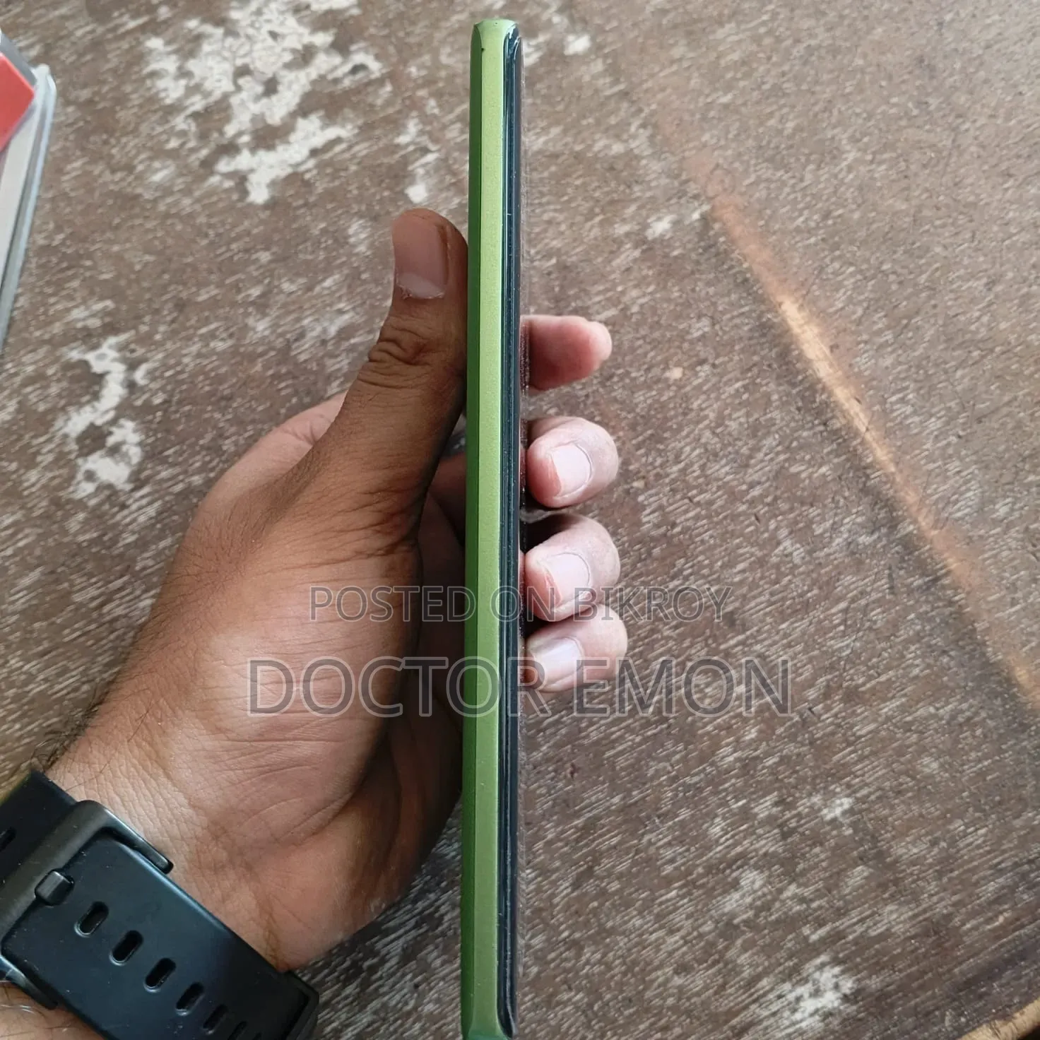 নতুন মটোরোলা এজ ৫০ ফিউশন ১২৮ জিবি সবুজ