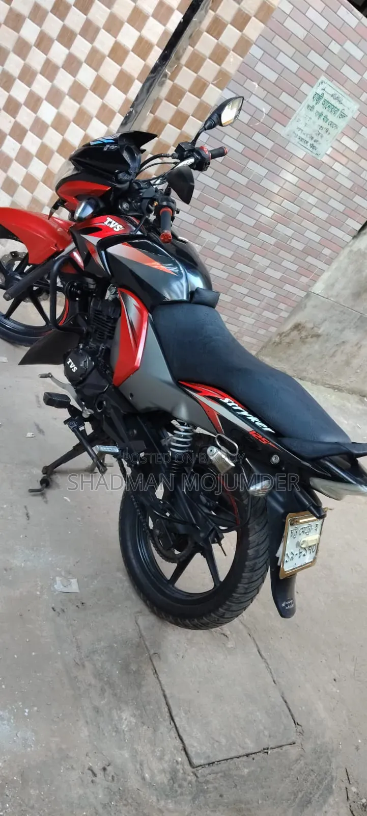 New TVS Stryker 125 2020 Red