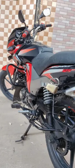 New TVS Stryker 125 2020 Red