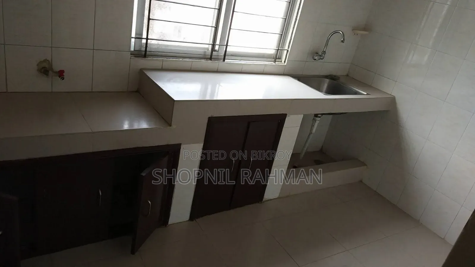 3-Bedroom Apartment in Rayerbazar, Dhanmondi for rent